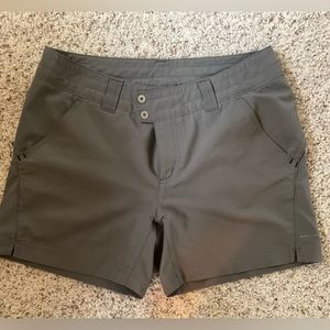 Columbia ladies shorts